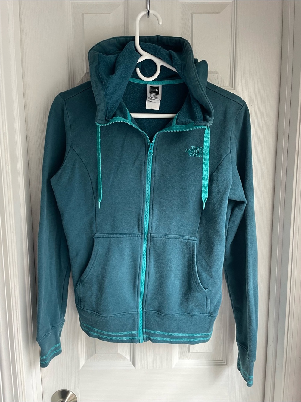 The North Face Women's Teal Zip Hooded Fleece Jacket (Medium)